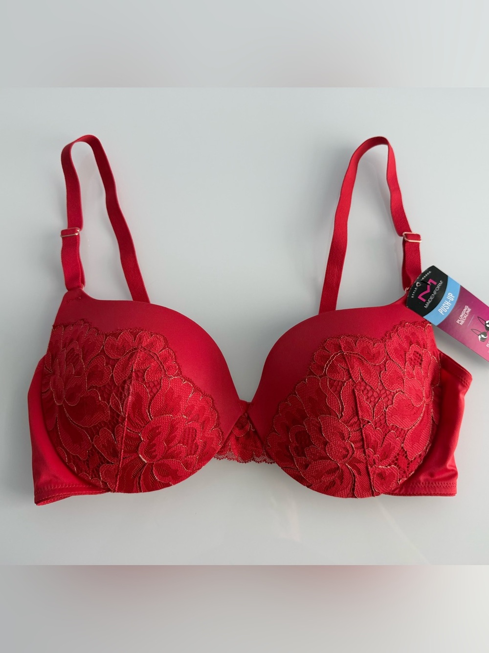 Maidenform Red Love the Lift Push Up Lace Plunge Underwire Bra DM9900 Size 36C